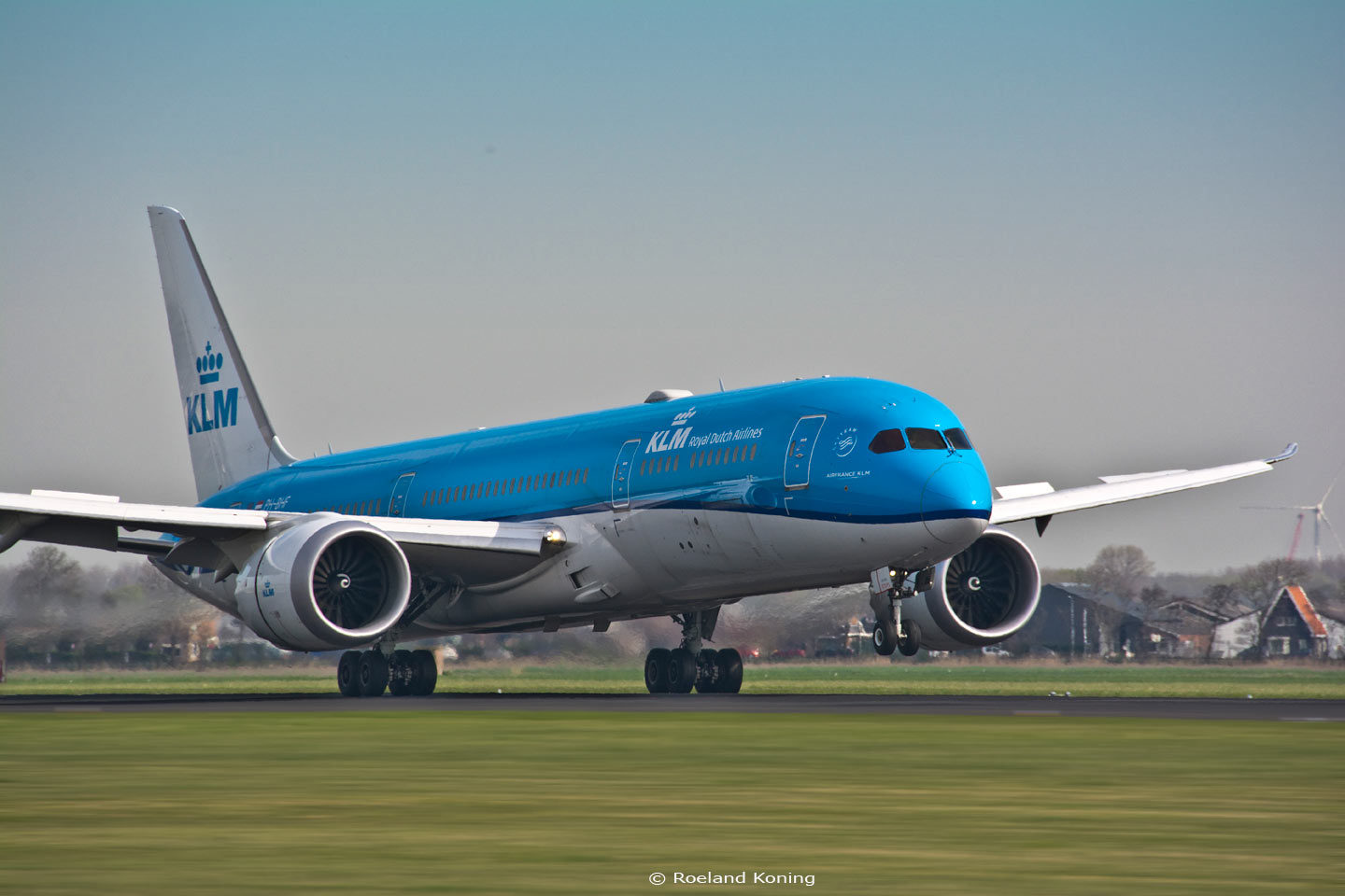 KLM Dreamliner 787-9, de PH-BHF (met de naam Jasmijn Hibiscus) tijdens de l...